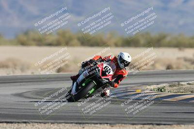 media/Dec-06-2025-CVMA (Sat) [[4a896cc04c]]/Race 8- Formula 40 MW and LW/